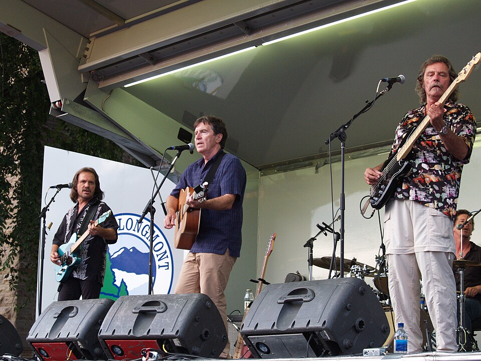Intimate live performance at a Colorado venue